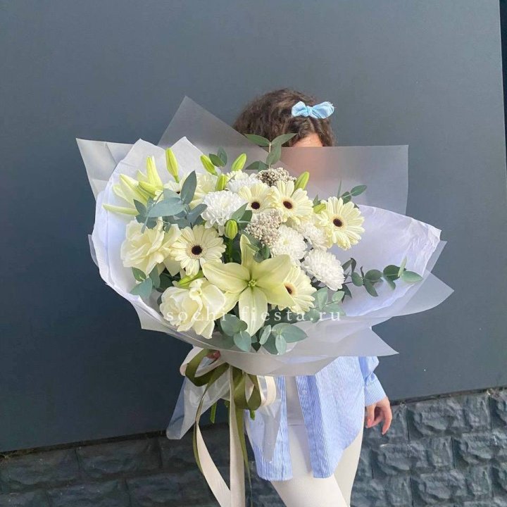 Букет с лилией и герберой в Стерлитамаке