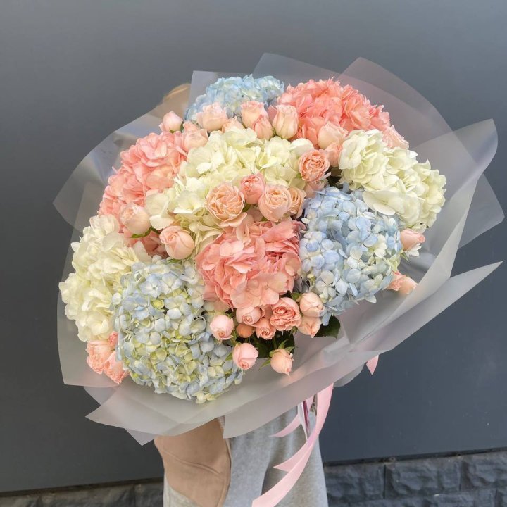 Дуо гортензии и бомбастик в Стерлитамаке