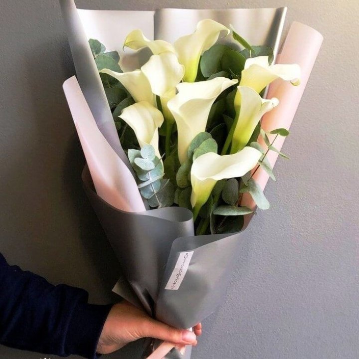 Каллы с эвкалиптом в Стерлитамаке