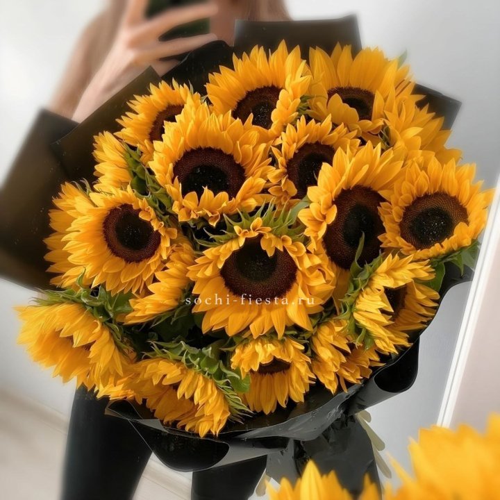 Букет подсолнухов "Гига" в Стерлитамаке