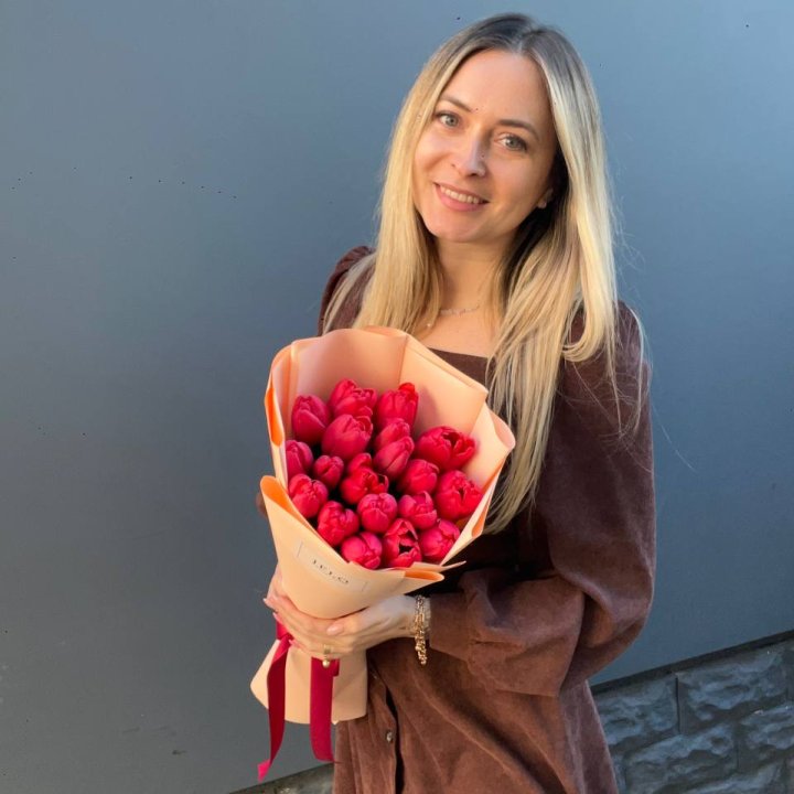  19 красных тюльпанов в Стерлитамаке