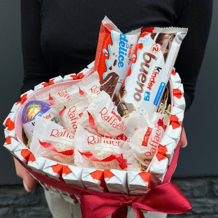 Подарочный набор сердце с Киндерами и Рафаэлло в Стерлитамаке