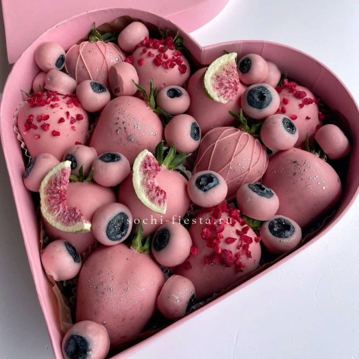 Клубника в шоколаде Сердце в Стерлитамаке