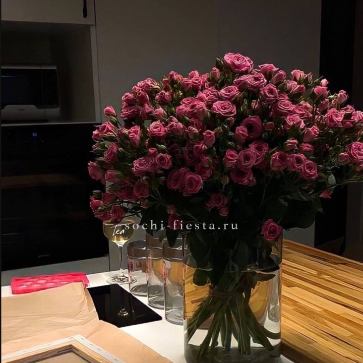 Цветочная подписка "Пакет большой" в Стерлитамаке