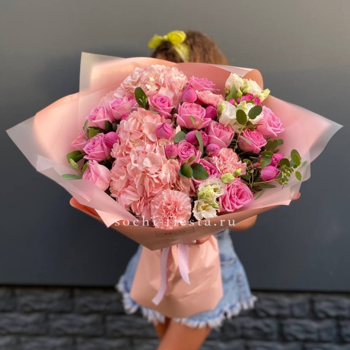 Авторский букет "Восторг" в Стерлитамаке