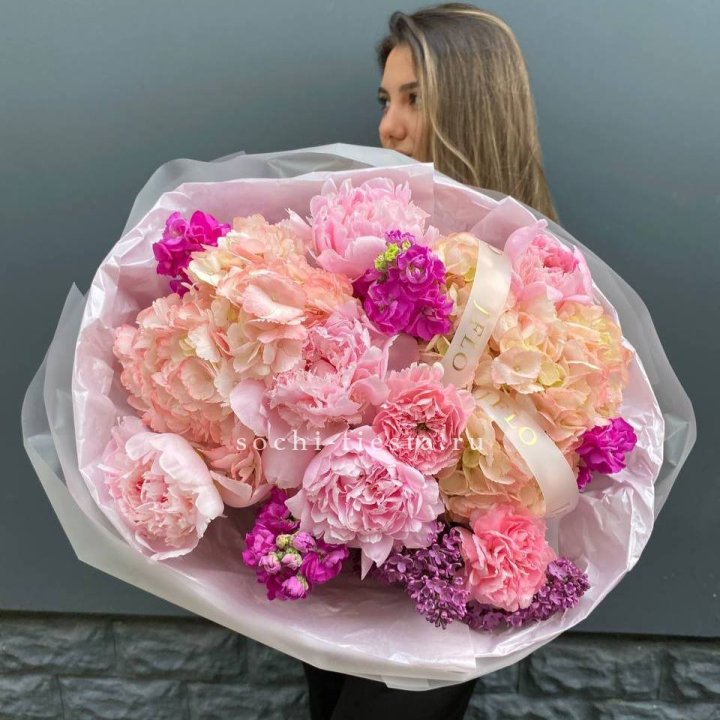  Букет "Фловер пионс" в Стерлитамаке