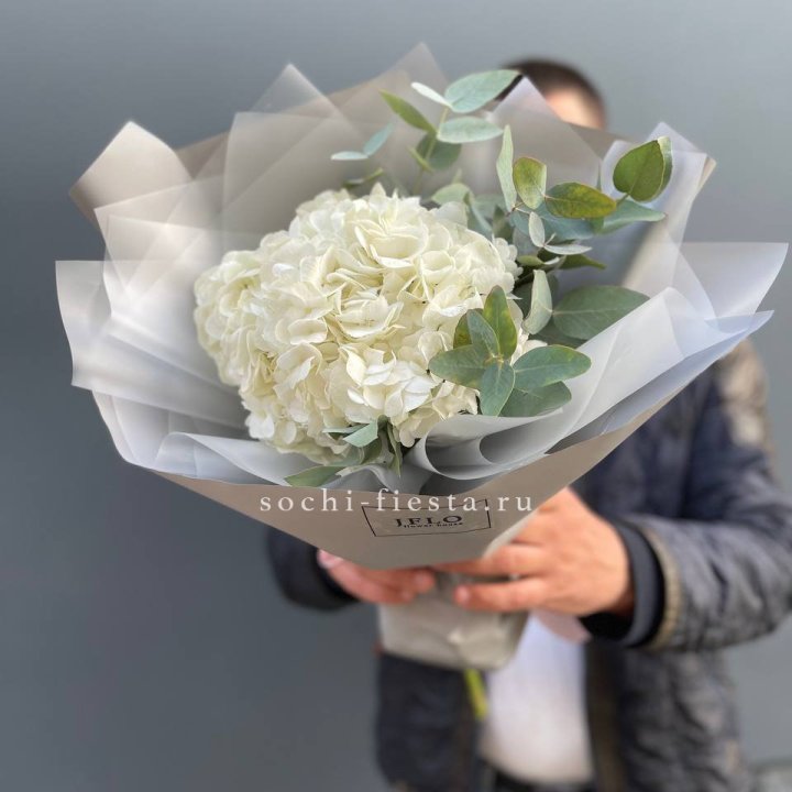  Букет  из белой гортензии в Стерлитамаке