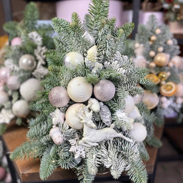 Ёлочка "Хепи крисмас" в Стерлитамаке