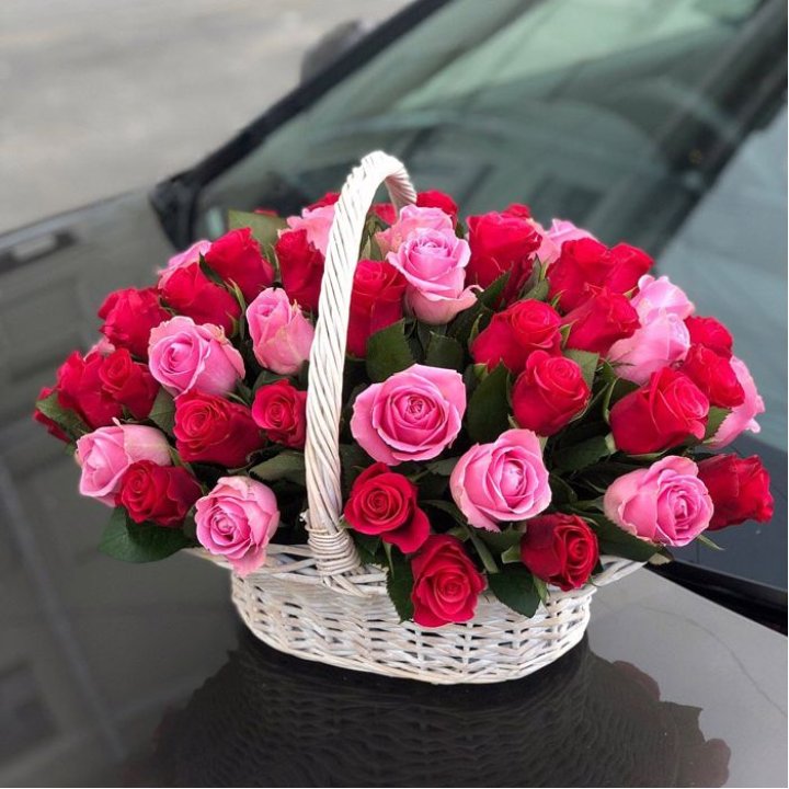 Корзина с розами  в Стерлитамаке