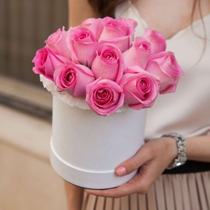 15 роз в боксе Кэтрин в Стерлитамаке