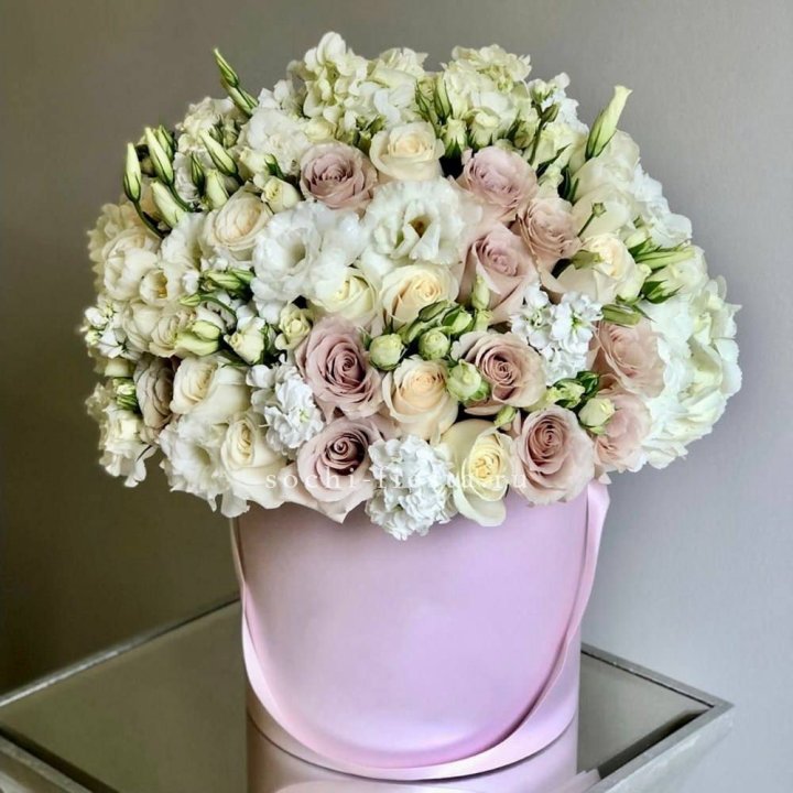 Цветочный бокс "Бриджит" в Стерлитамаке