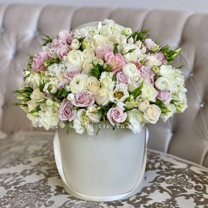 Цветочный бокс "Ловинг" в Стерлитамаке