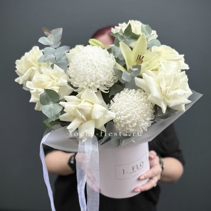Цветы в шляпной коробке  в Стерлитамаке