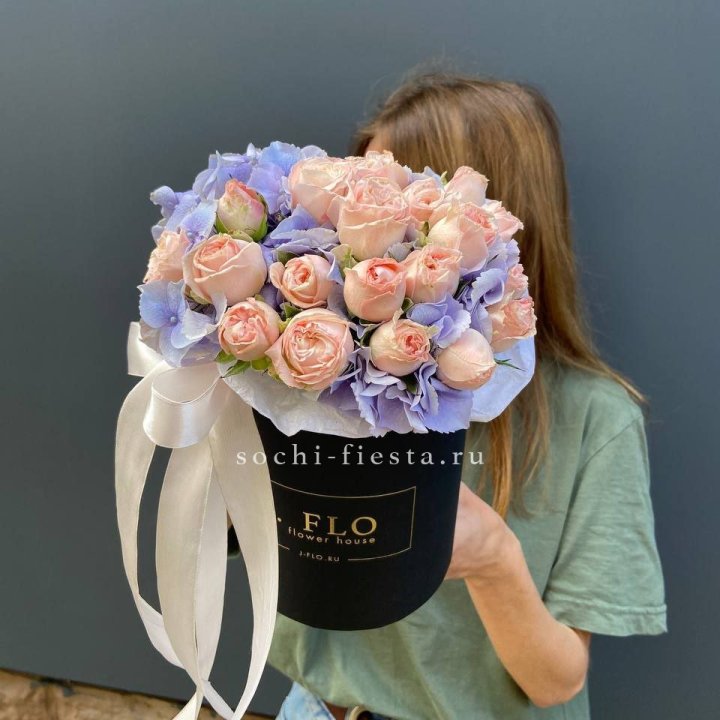 Бокс бомбастик и гортензия в Стерлитамаке