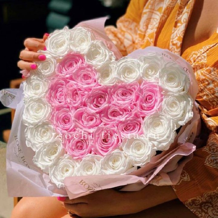 Бокс сердце с розами №2 в Стерлитамаке