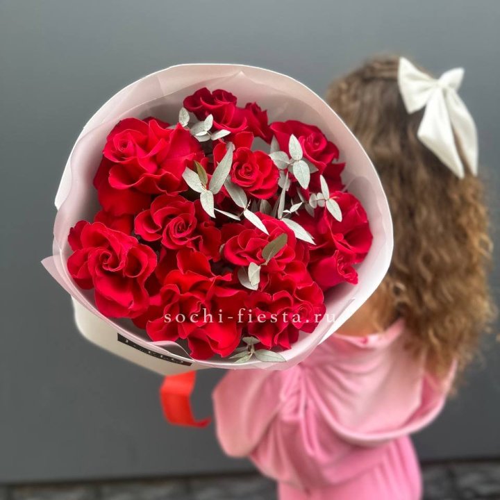 11 Красных французских роз в Стерлитамаке