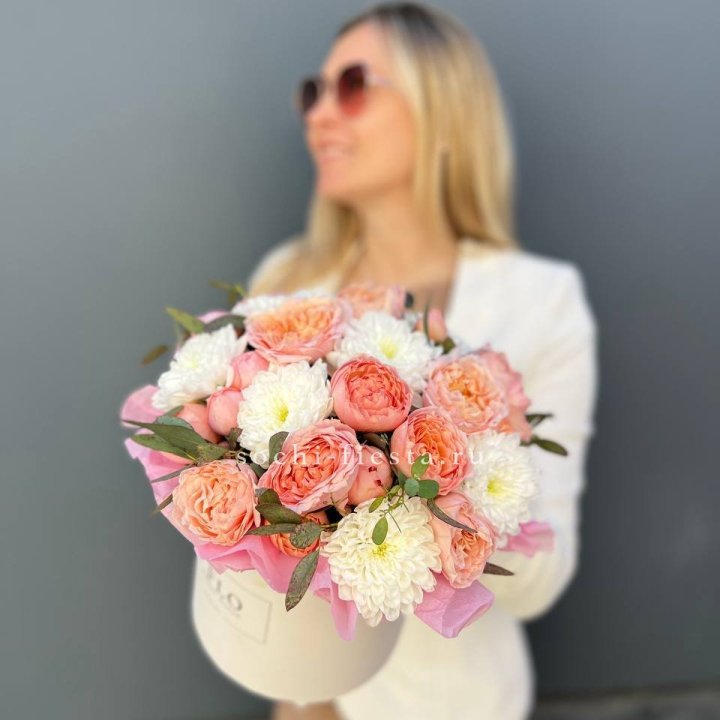 Нежная коробка с цветами в Стерлитамаке