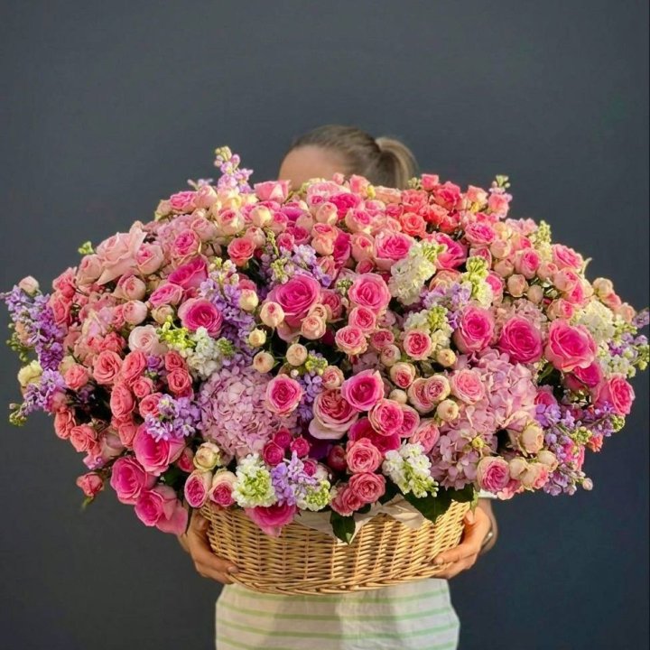 Цветочная корзина гигант №5 в Стерлитамаке