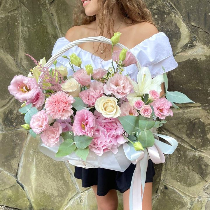 Авторская корзина "Миа" в Стерлитамаке