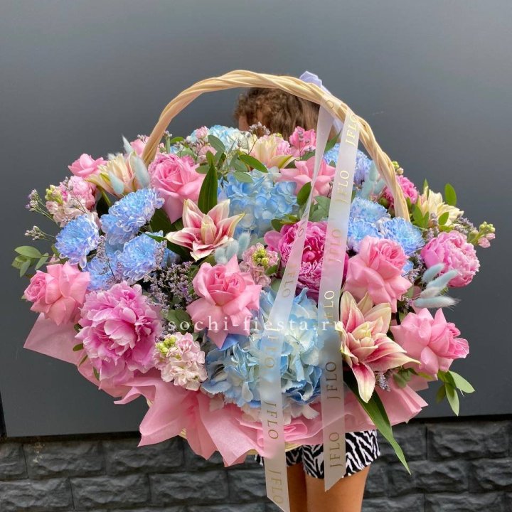 Яркая корзина "Летнее настроение" в Стерлитамаке