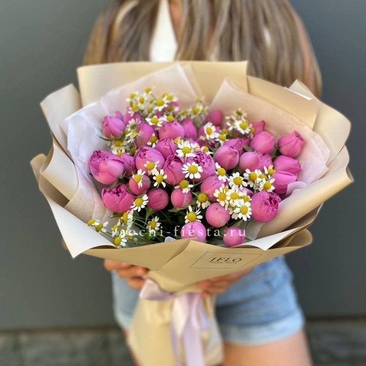 Дуобукет мисти с ромашками  в Стерлитамаке