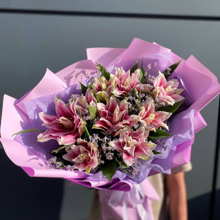 Букет пионовидных лилий №4 в Стерлитамаке