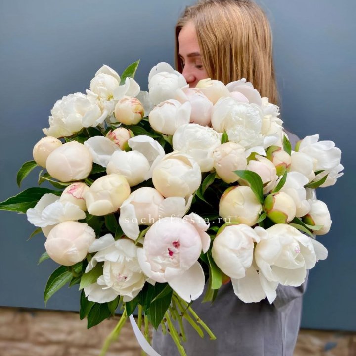 Охапка пионов в Стерлитамаке