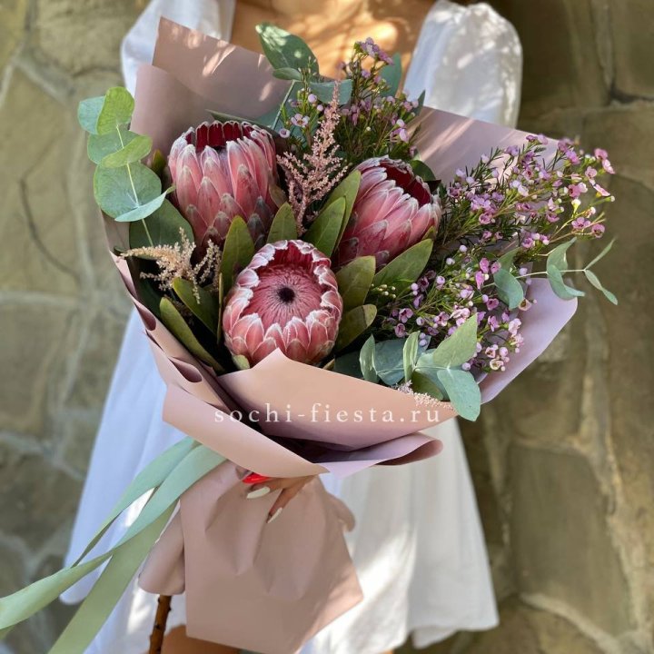 Букет из протеи "Клеопатра"  в Стерлитамаке