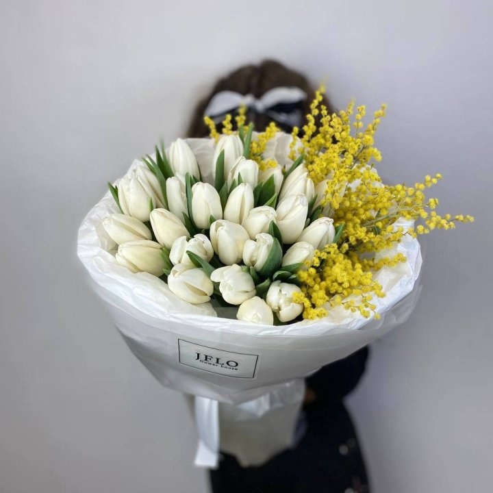 Дуо тюльпан и мимоза в Стерлитамаке