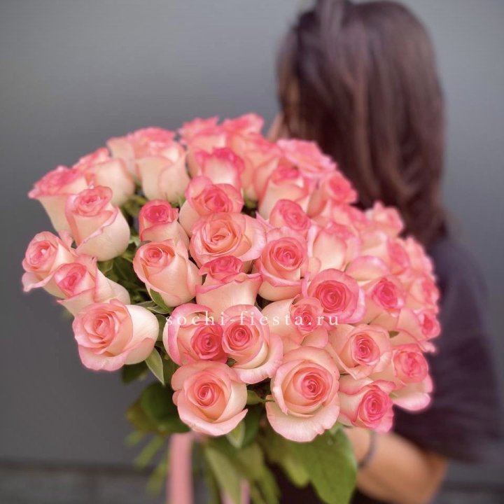 Охапка Роз Джумилия в Стерлитамаке