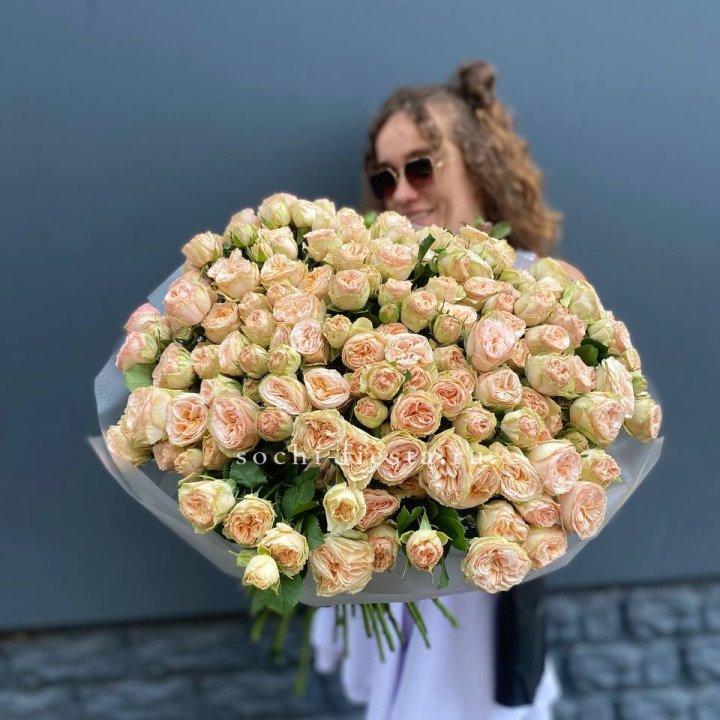 51 пионовидная роза в Стерлитамаке