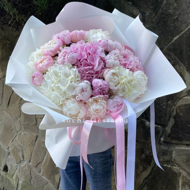Букет "Пионы и Гортензии" в Стерлитамаке