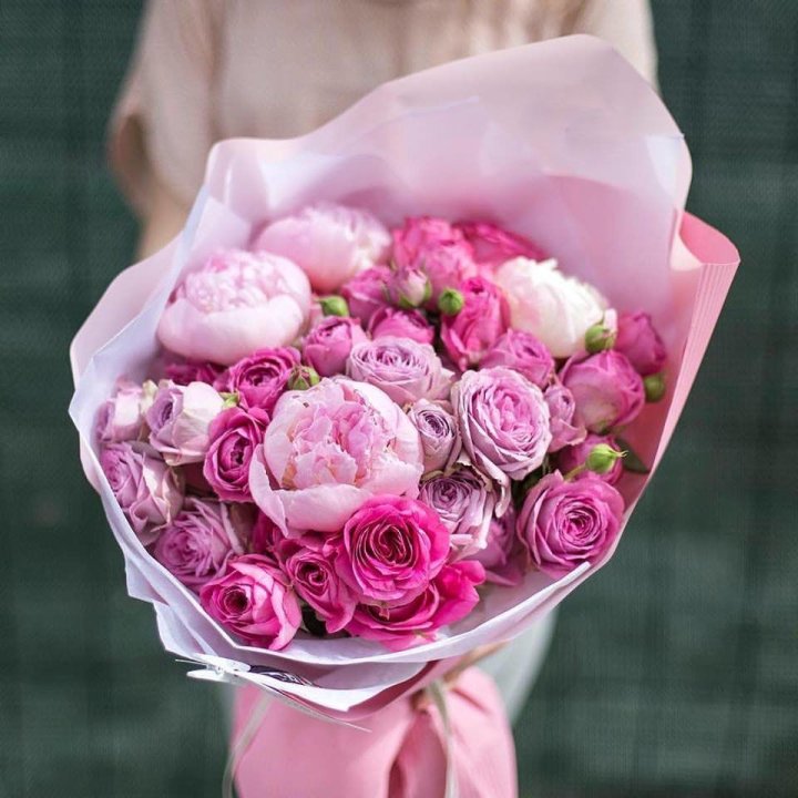 Букет с пионами "Леси" в Стерлитамаке