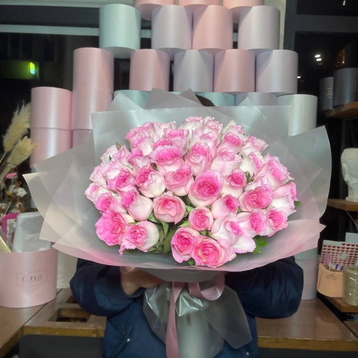  51 розовых роз в Стерлитамаке