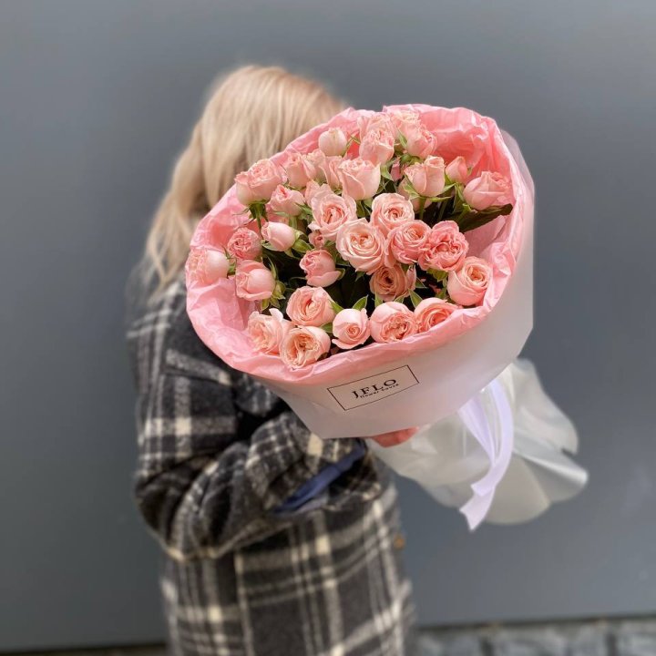 11 роз бомбастик в Стерлитамаке