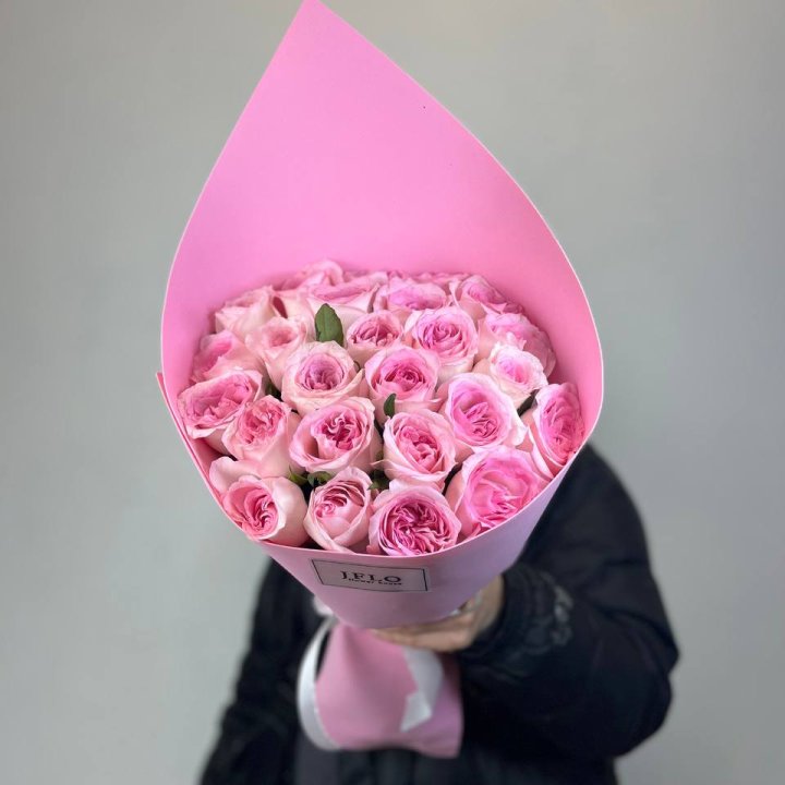 25 нежных роз в Стерлитамаке