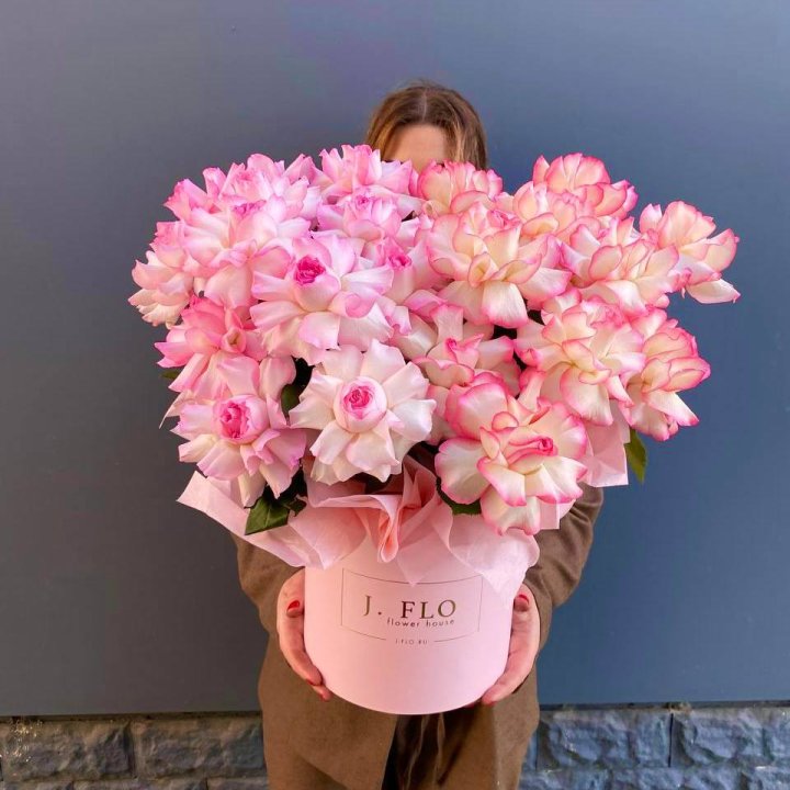 25 Французских роз микс в боксе в Стерлитамаке