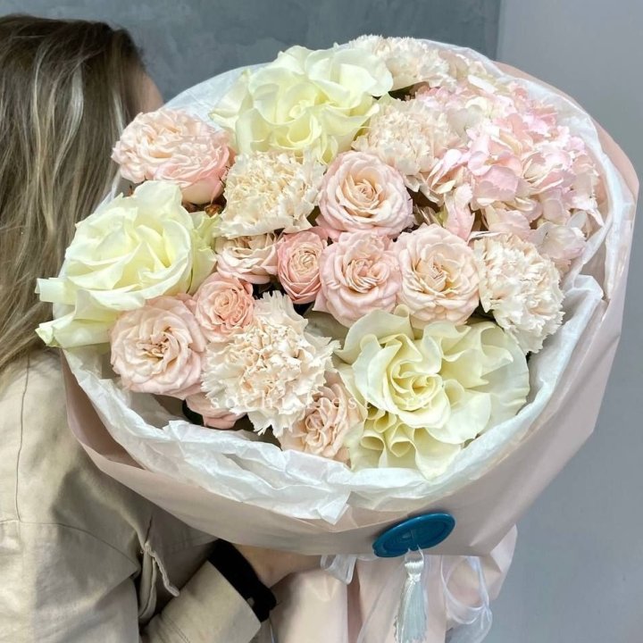 Дизайнерский букет "Джентел" в Стерлитамаке