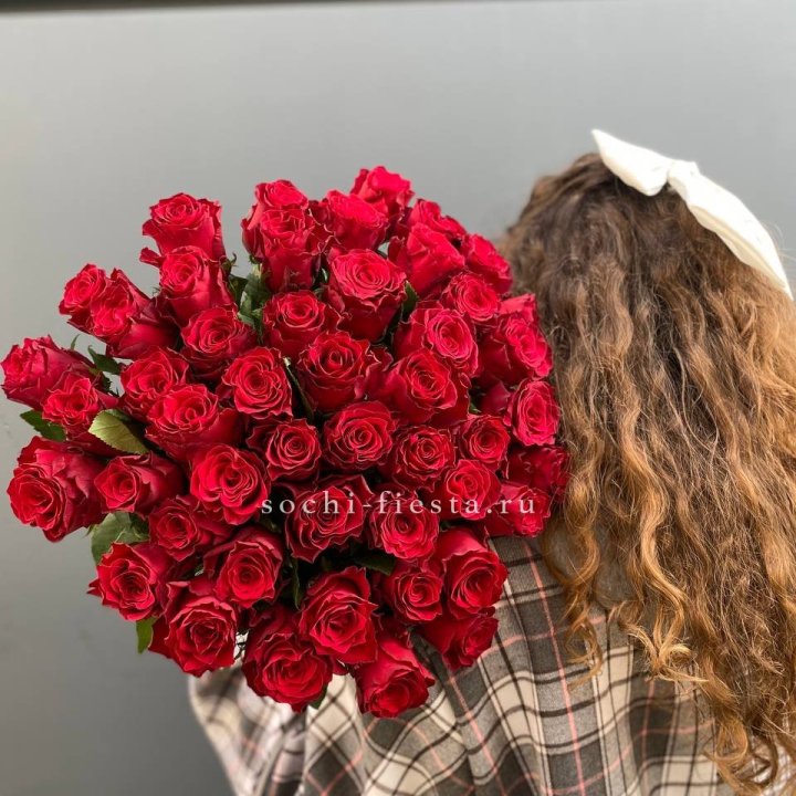 51 красная роза в Стерлитамаке