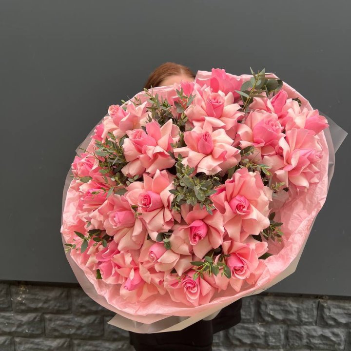  25 розовых французских роз в Стерлитамаке