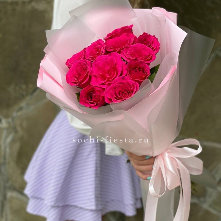 Букет алых роз в Стерлитамаке