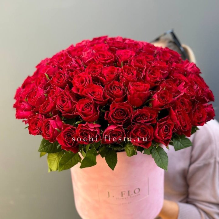 101 кенийская роза в цилиндре в Стерлитамаке