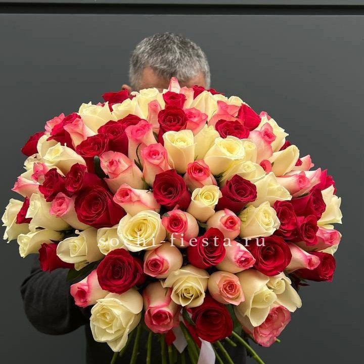 101 разноцветная роза "Джули" в Стерлитамаке