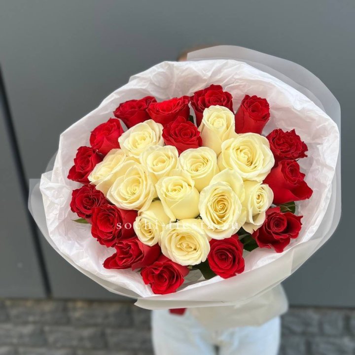 27 роз микс в Стерлитамаке