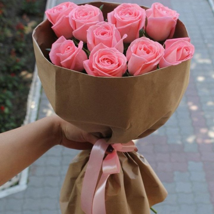 9 розовых роз в Стерлитамаке