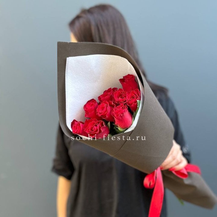 9 красных роз в фоамиране в Стерлитамаке