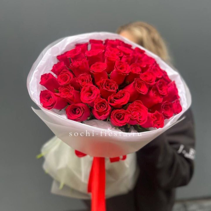 55 красных роз "Амелия" в Стерлитамаке