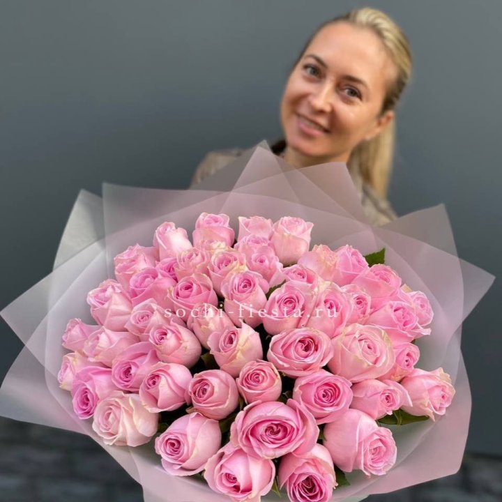 51 розовая роза в Стерлитамаке