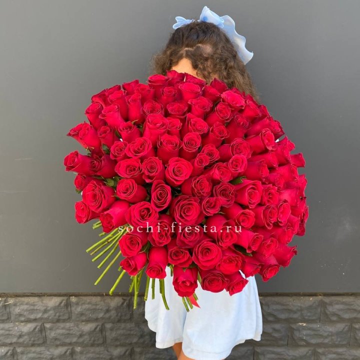 101 красная роза в Стерлитамаке