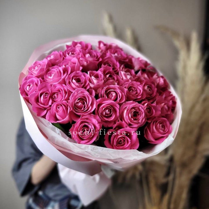 35 розовых роз  в Стерлитамаке